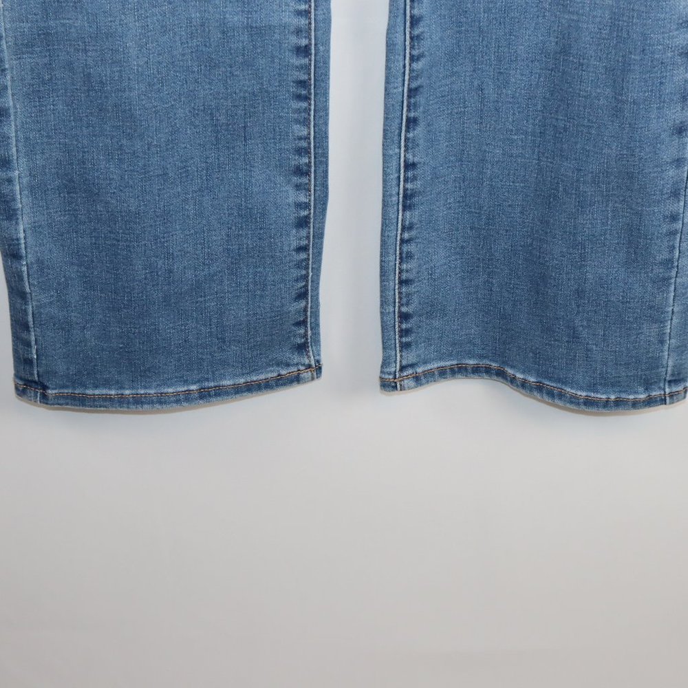 NYDJ Marilyn Straight Blue Medium Wash Jeans Women's Size 10 and 12 - Picture 3 of 16